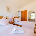 Casa Amora Great In Vale Do Milho