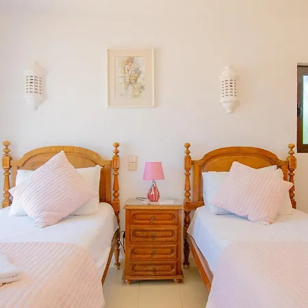 Villa Casa Amora Great In Vale Do Milho